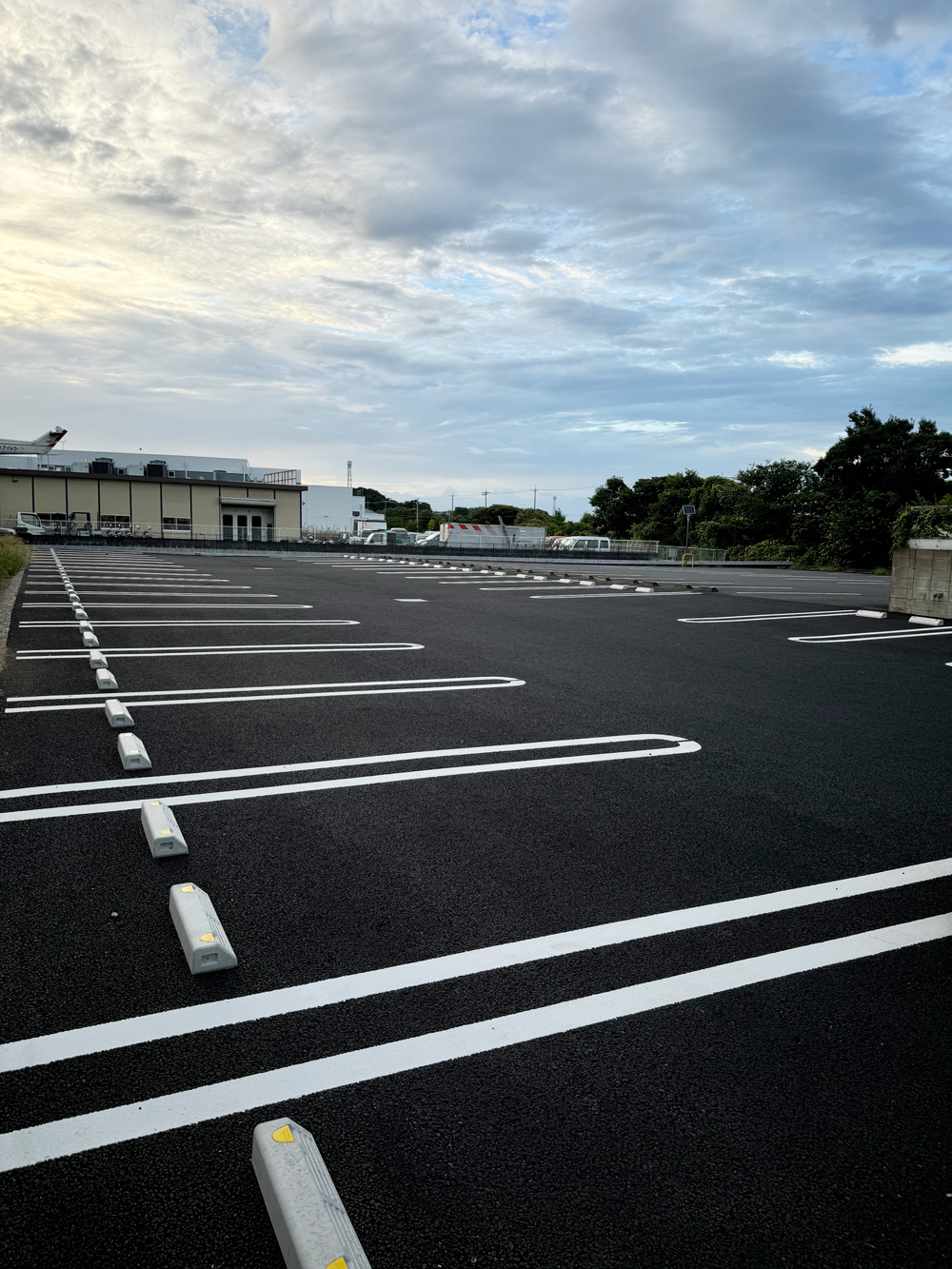 竜ヶ崎市馴馬町・医療法人社団三光会　坂西眼科医院・駐車場