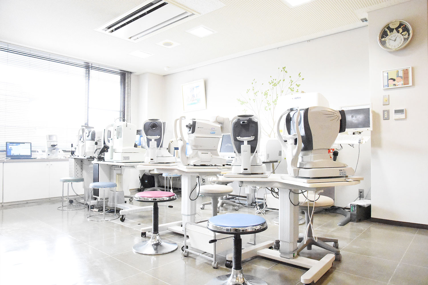 竜ヶ崎市馴馬町・医療法人社団三光会　坂西眼科医院